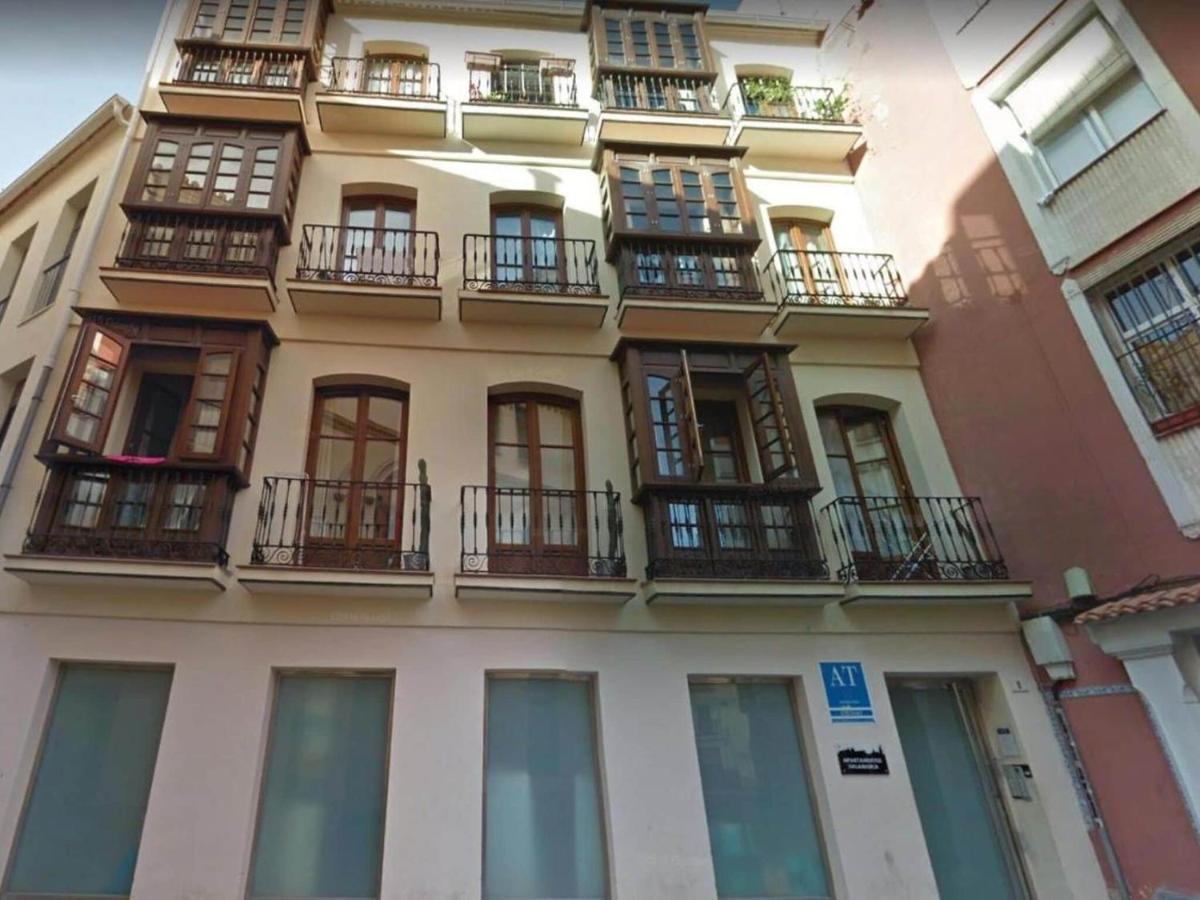 Snug Holiday Home Right In The Center Of M Laga Málaga Extérieur photo