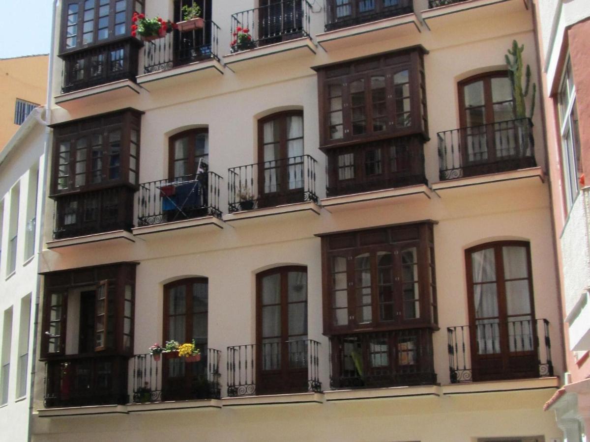 Snug Holiday Home Right In The Center Of M Laga Málaga Extérieur photo