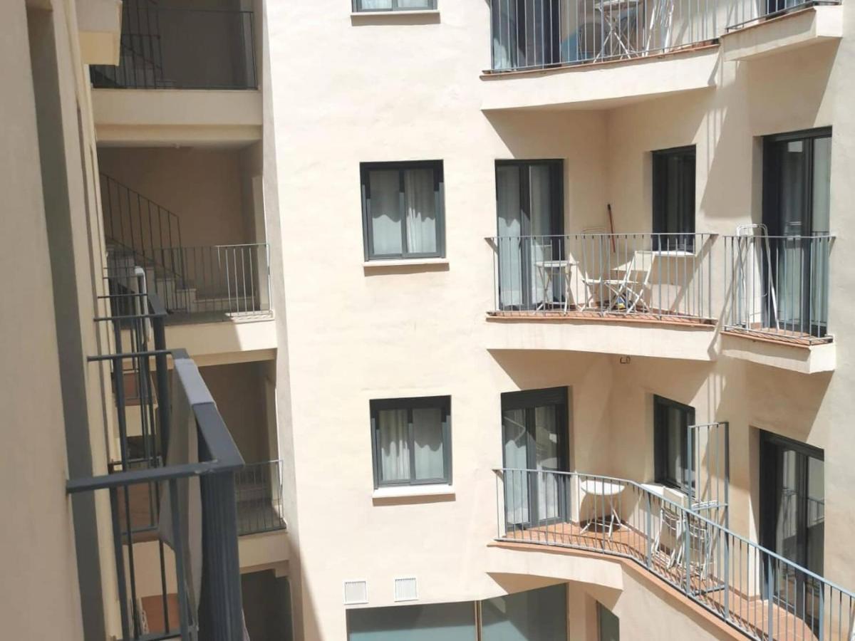 Snug Holiday Home Right In The Center Of M Laga Málaga Extérieur photo